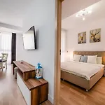 Bliss M&m By Onix Blue Apartment