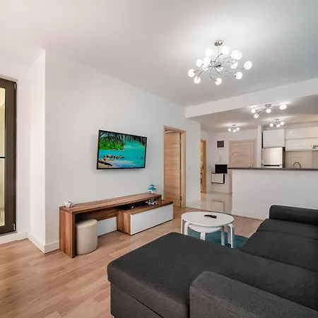 Bliss M&m By Onix Blue Apartment Navodari