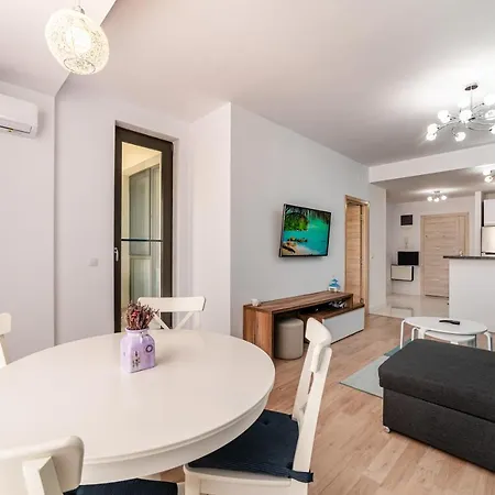 Lejlighed Nabaro 17 - Blue Harmony Si Parcare Privata *