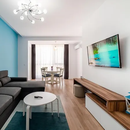 Nabaro 17 - Blue Harmony Si Parcare Privata Năvodari